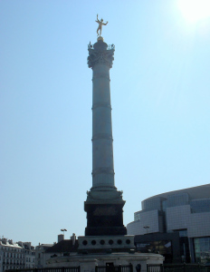 Hermes soars atop the column on the Place de la Bastille.